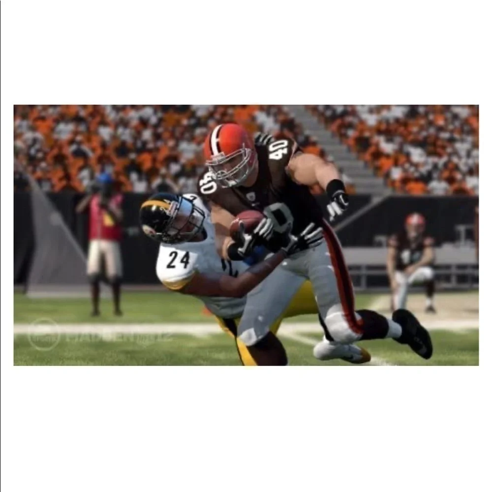 𝅺15 & 16. MADDEN NFL 12 - Xbox 360 Video Game